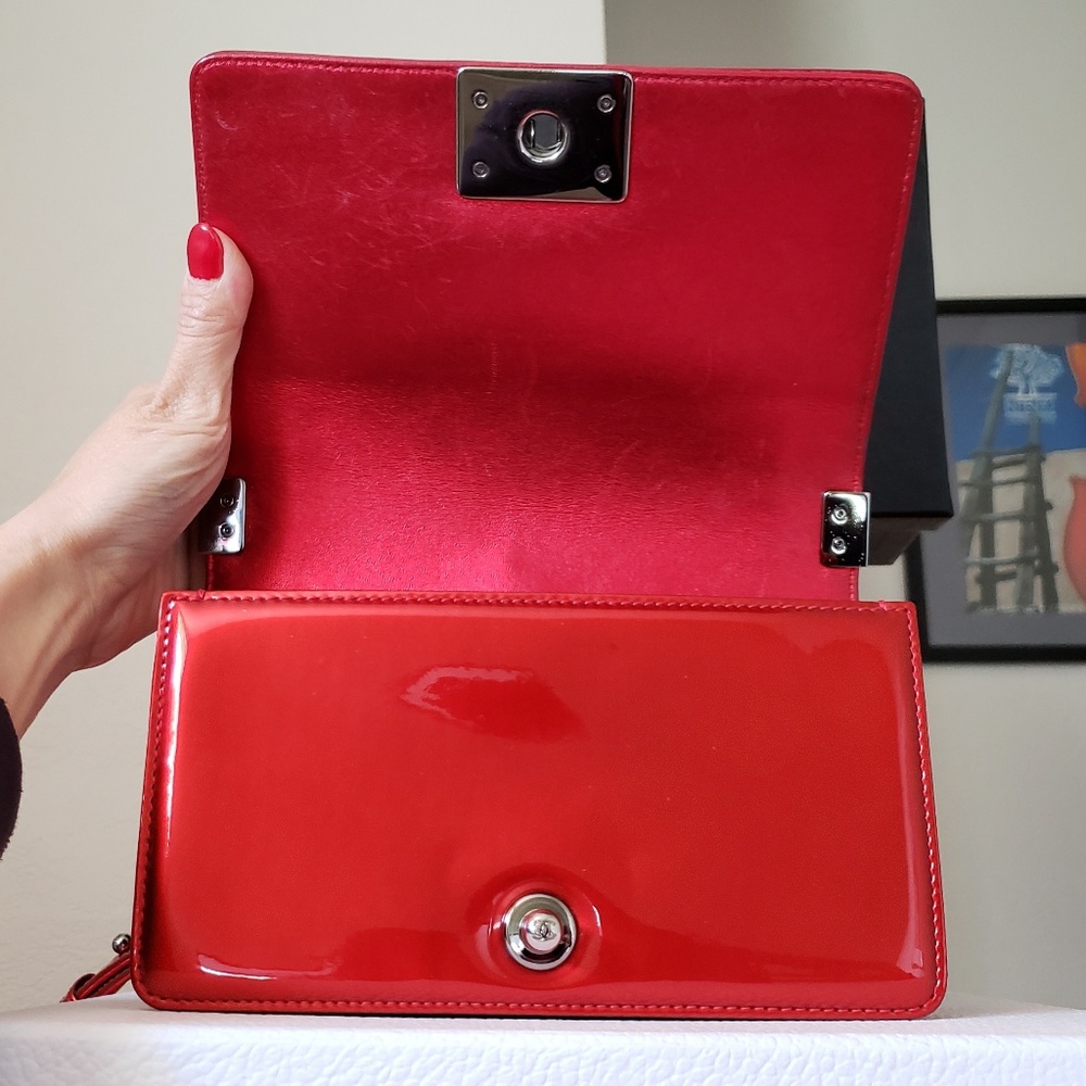 CHANEL boy small metallic red bag - Picture 3 of 8